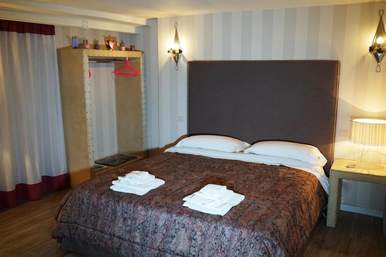 Dante'S Room By Apulia Accommodation Bari Exterior foto